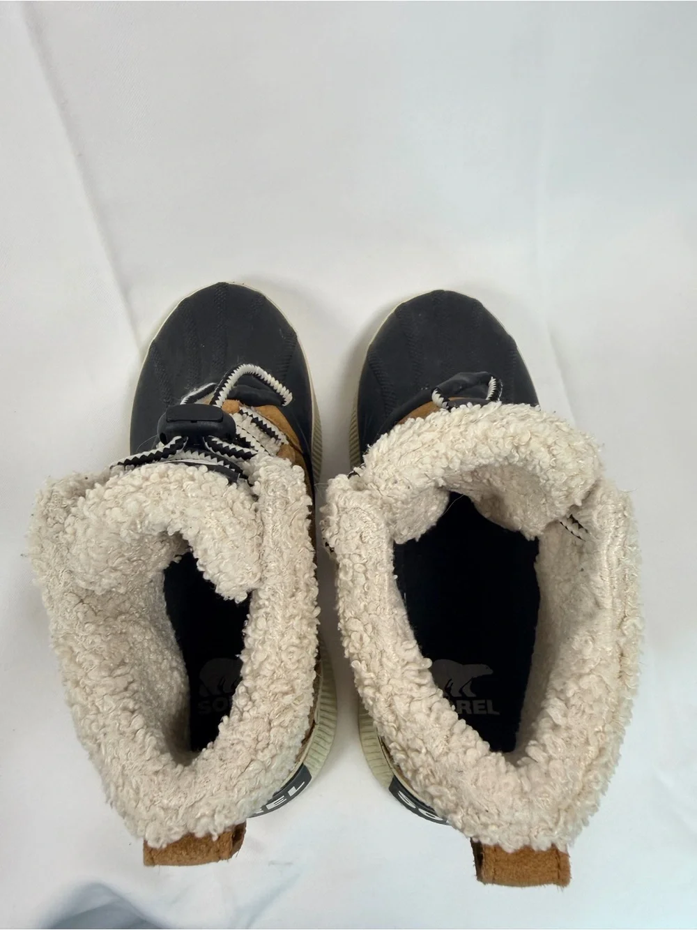 SOREL Youth Size 4 Boots Winter Style Waterproof Leather Duck Boot   Sherpa